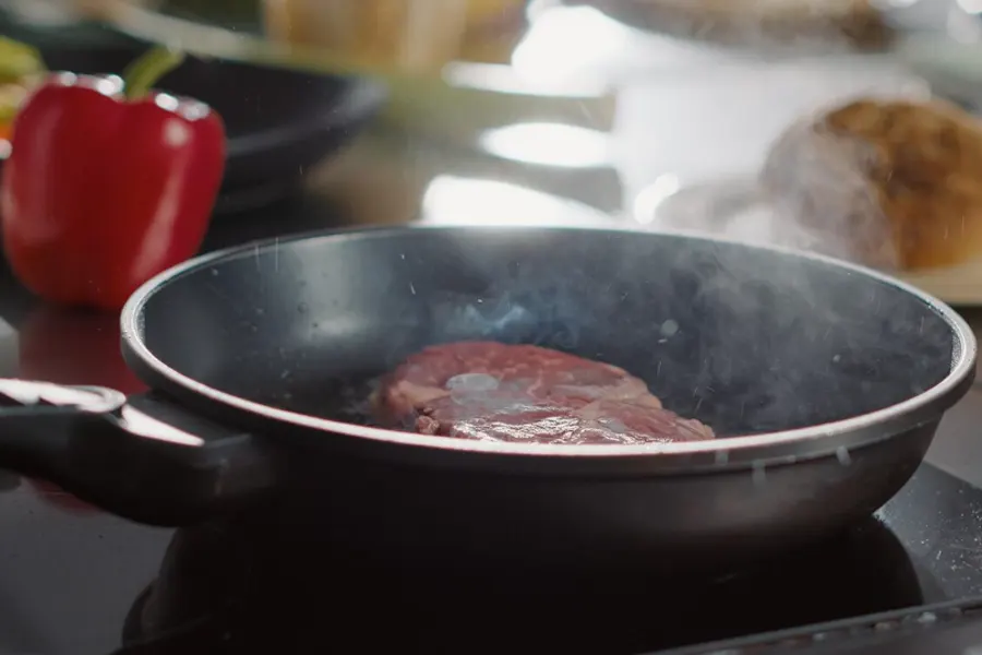 Foto 2 Sellar la carne antes de guisar: por qué es importante