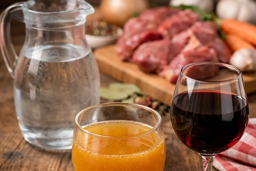 Agua, caldo o vino: qué elegir según el guiso- Noticia 165